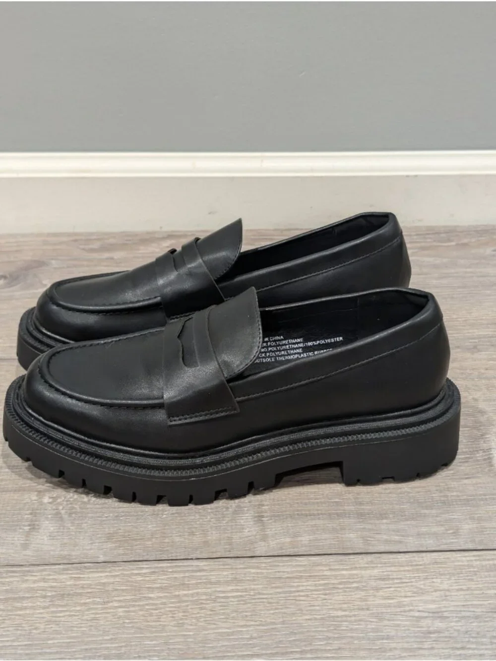 American Eagle Chunky Lug Loafers Black Women’s Size 8.5 Slip-On Platform Shoe